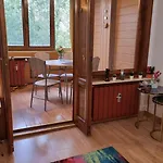 Feeria National Parc 아파트 부쿠레슈티